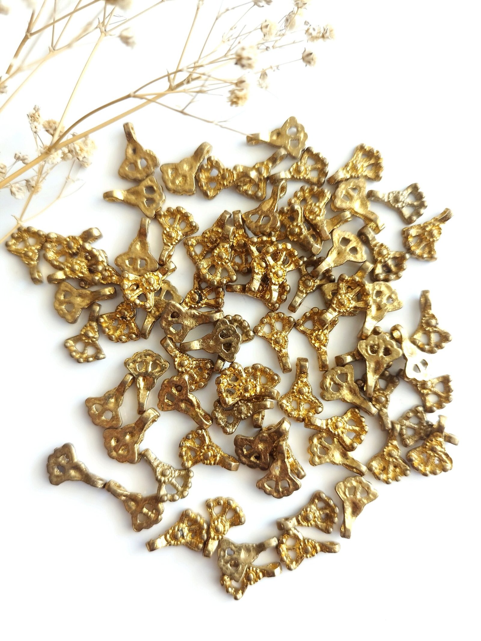 Brass Peace Charms – Pack of 10 Pieces - Image 4