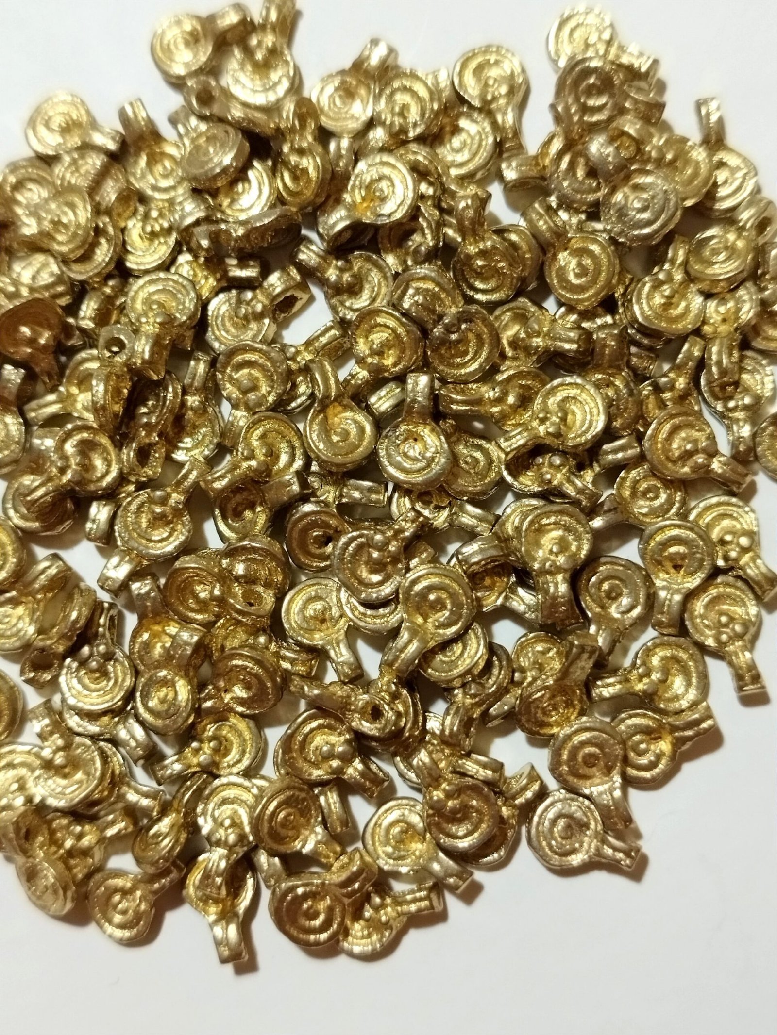 Spiral Brass Charms 11mm – Pack of 10 Pieces - Image 4