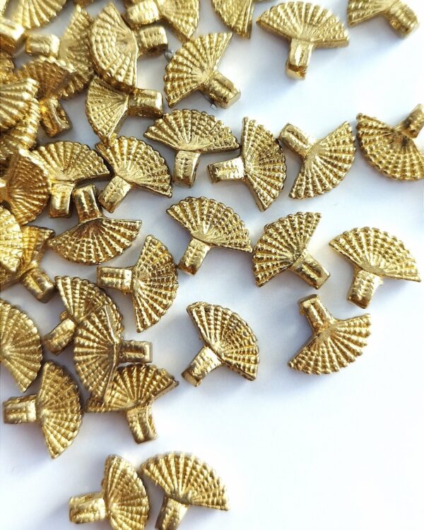Shell Brass Charms – Pack of 10 Pieces