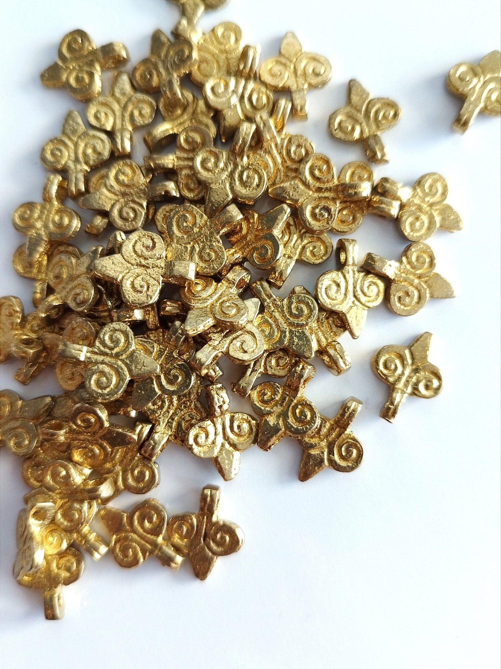 Spiral Arrowhead Brass Charms – Pack of 10 Pieces - Image 4