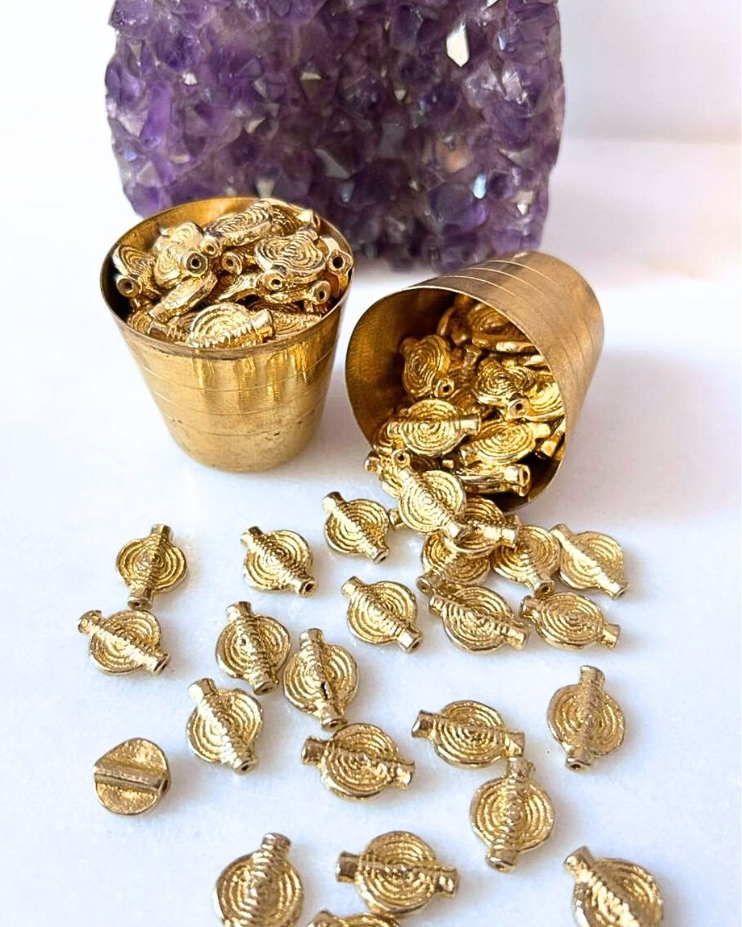 Round Ribbed Brass Charms – Pack of 10 Pieces - Image 2