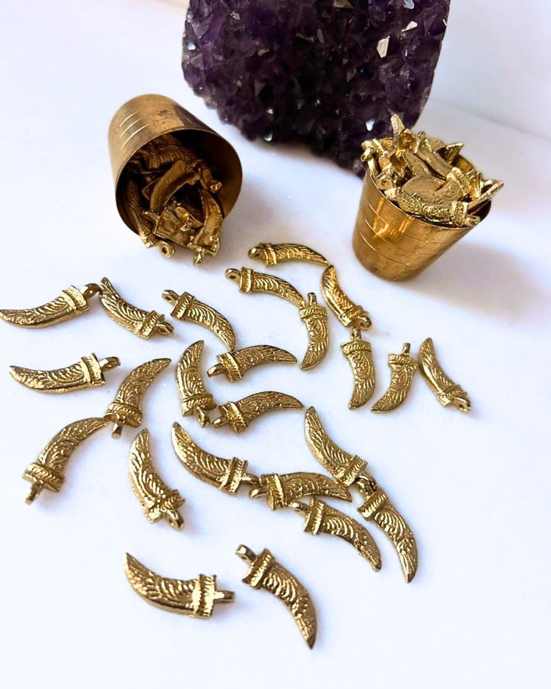 Talon Horn Brass Charms – Pack of 5 Pieces - Image 2