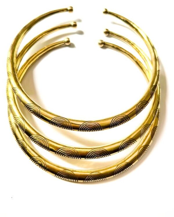 Arc Etched Design Brass Choker