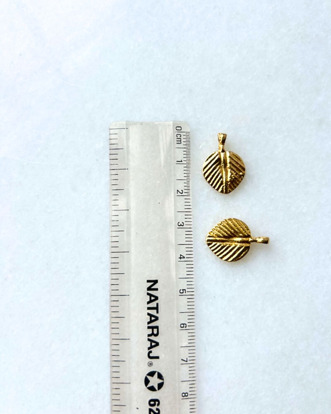 Botanical Leaf Brass Charms – Pack of 5 Pieces - Image 3