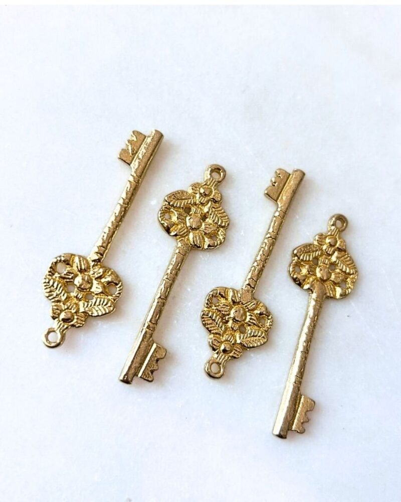 Floral Brass Key Pendant – 1 Piece - Image 2