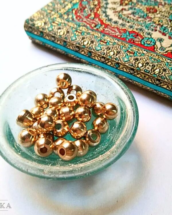 6mm Brass Round Beads – 20g ≈ 23 Beads