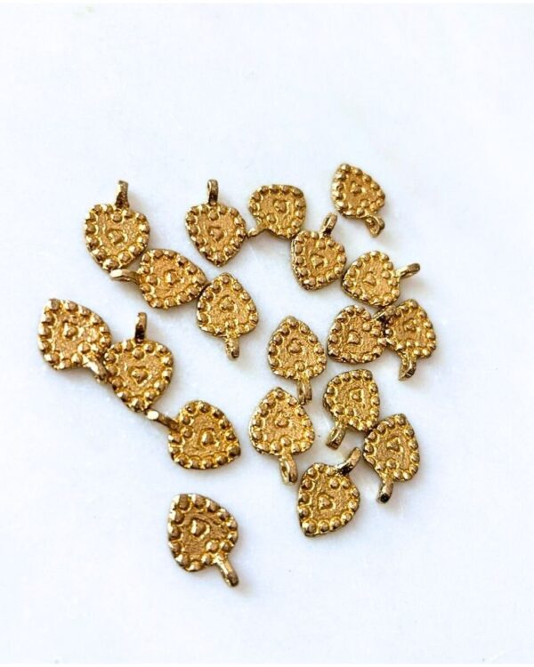 Decorative Teardrop Brass Charms – Pack of 10 Pieces