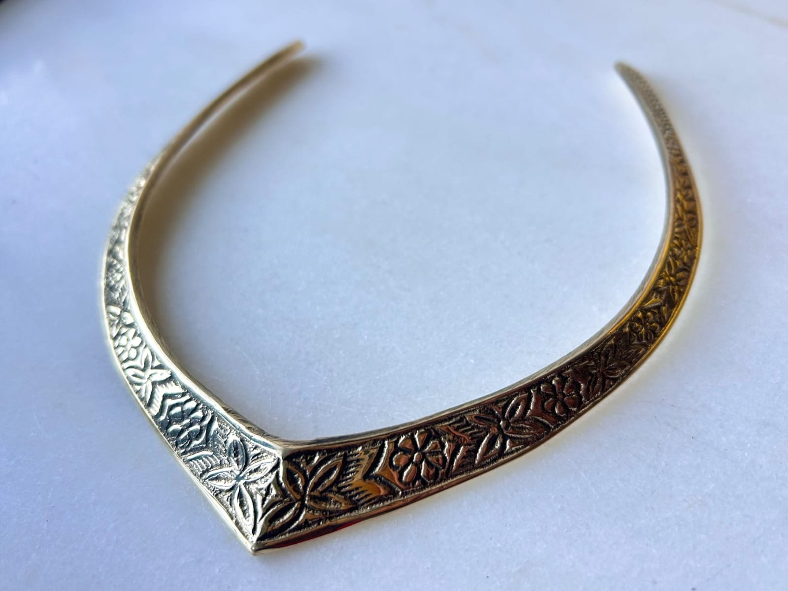 Floral Engraved Brass Choker - Image 2