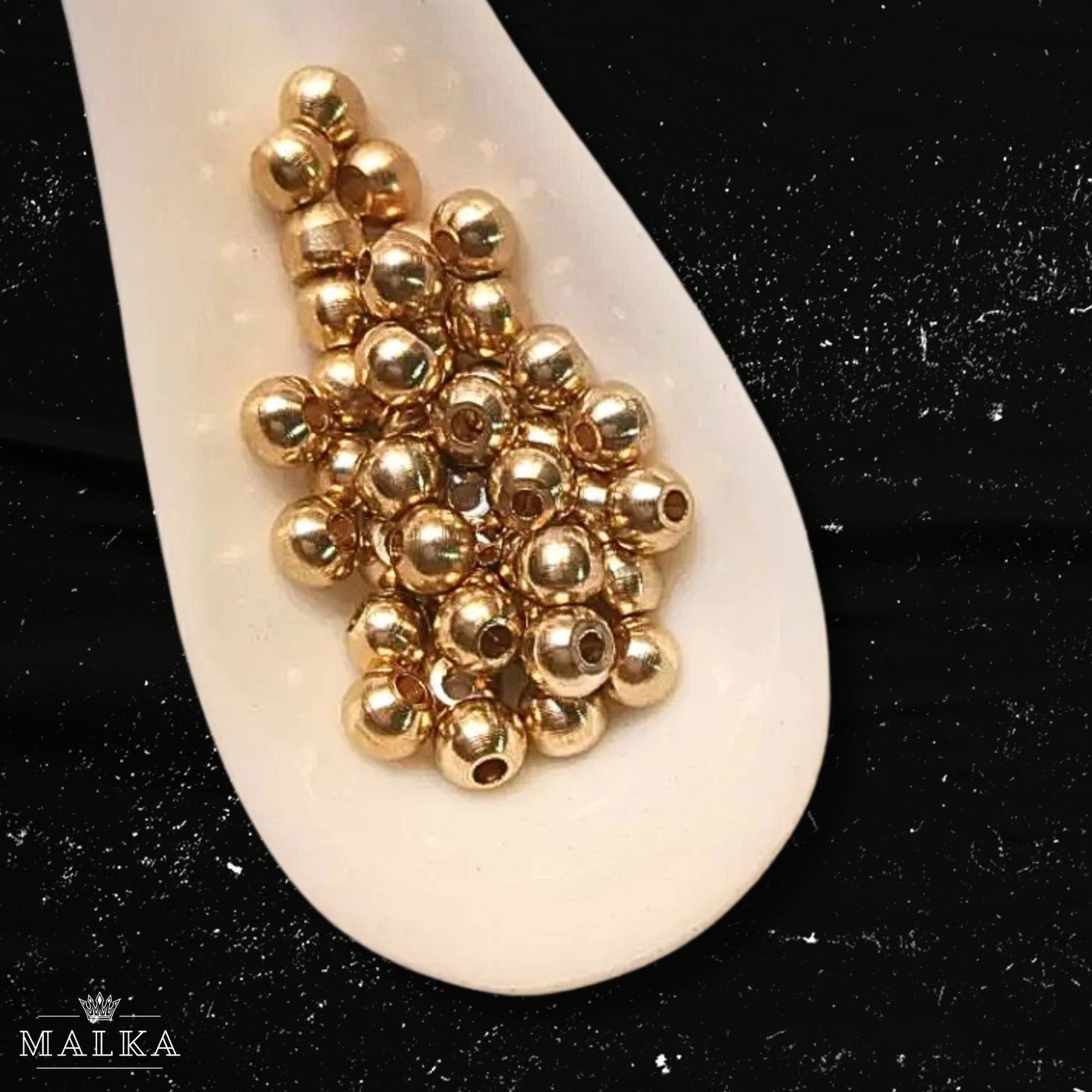7mm Brass Round Beads – 20g ≈ 14 Beads - Image 3
