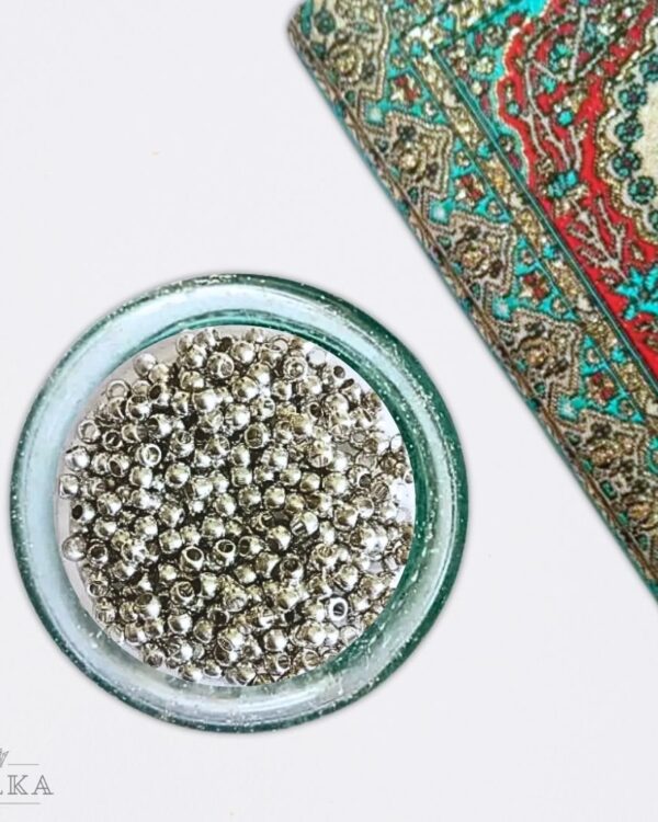 2.5mm Silver-Filled Round Beads – 20g ≈ 240 Beads