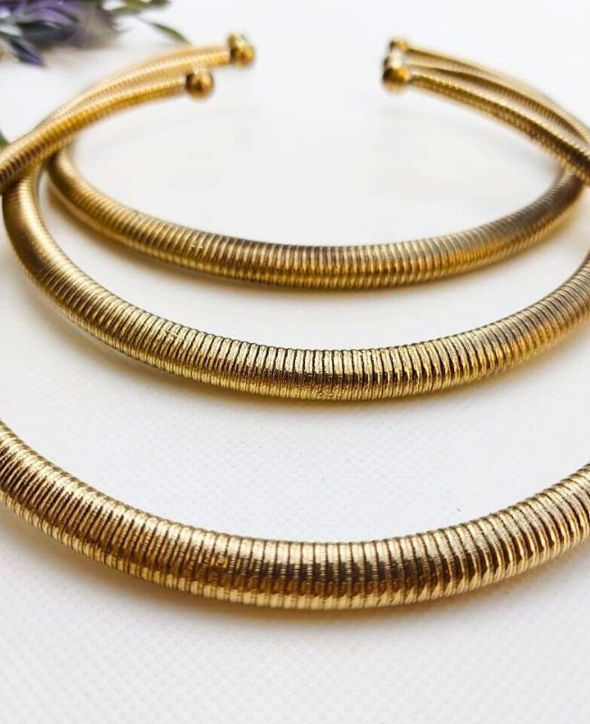 Ribbed Finish Brass Choker - Image 3