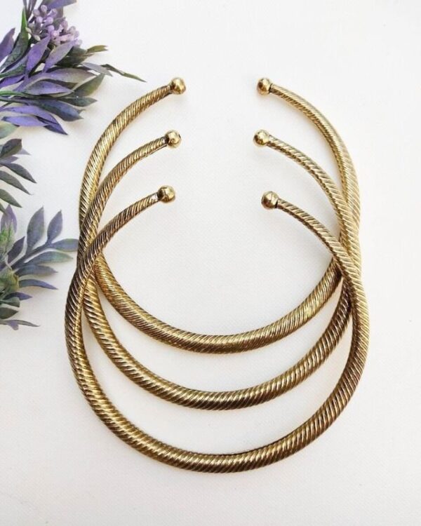 Twist Rope Finish Brass Choker