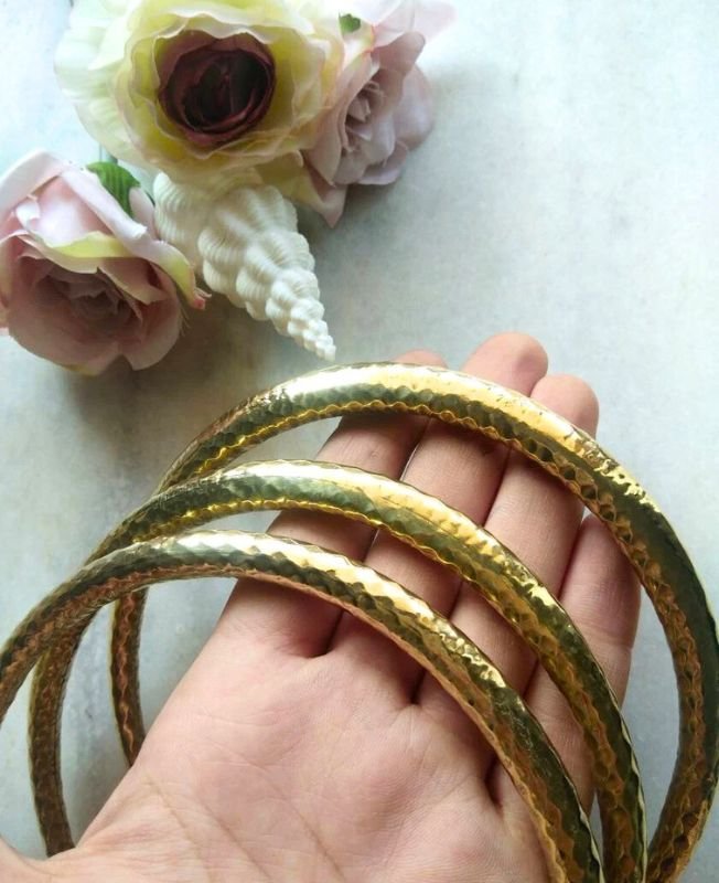 Hammered Shine Finish Brass Choker - Image 4