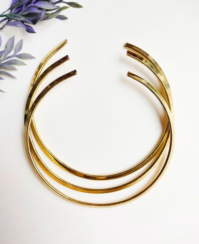 Radiance Sleek Minimalist Brass Choker