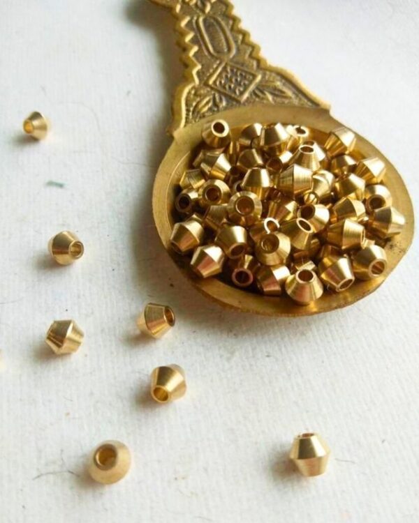 5mm Brass Geometric Beads – 10g