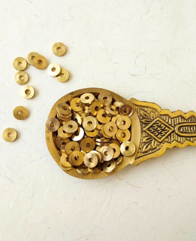 1x7mm Brass Big Tyre Geometric Beads – 10g - Image 2