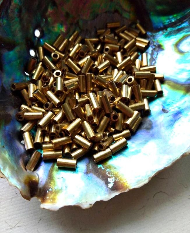 7mm Brass Big Pipe Geometric Beads – 10g - Image 5