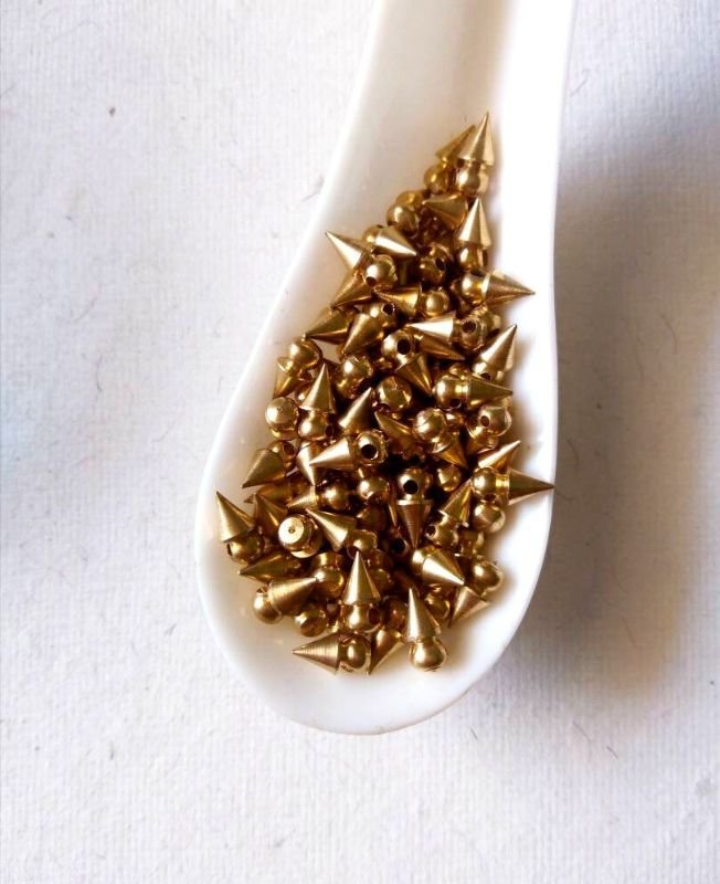 9X4.5mm Brass Spike Beads – 10g - Image 5