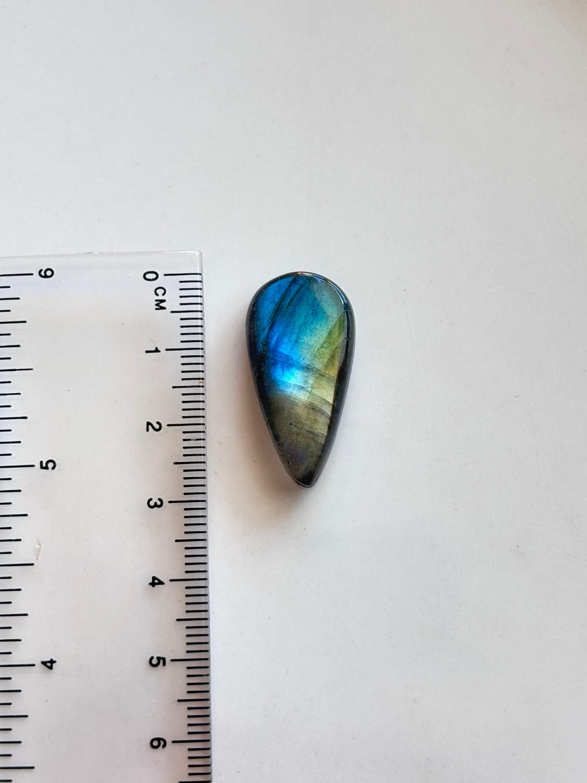 High Quality Labradorite Cabochon for Jewelry - Image 2