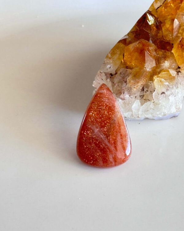 Unique Natural Sunstone Stone for Jewelry