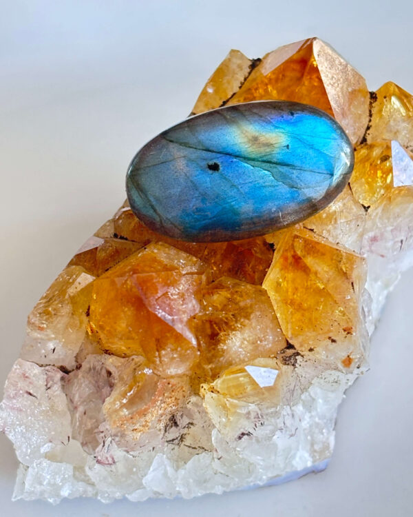 Premium Natural Labradorite – Unique Cabochon