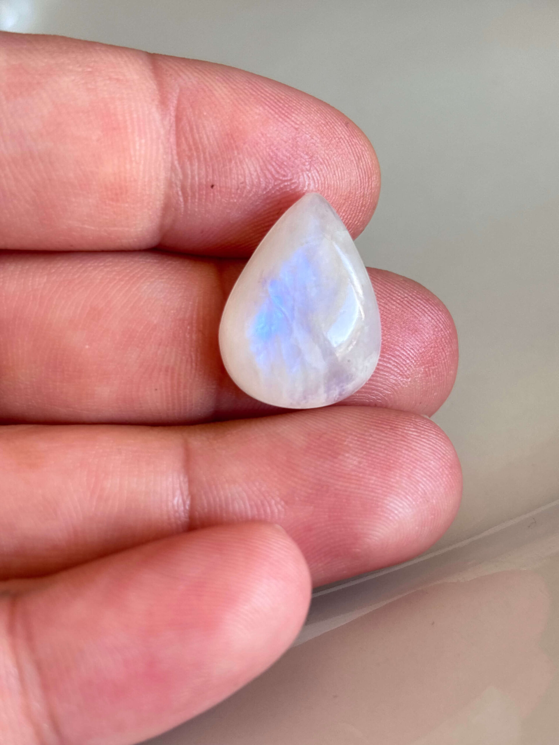 Polished Moonstone Cabochon for Jewelry
