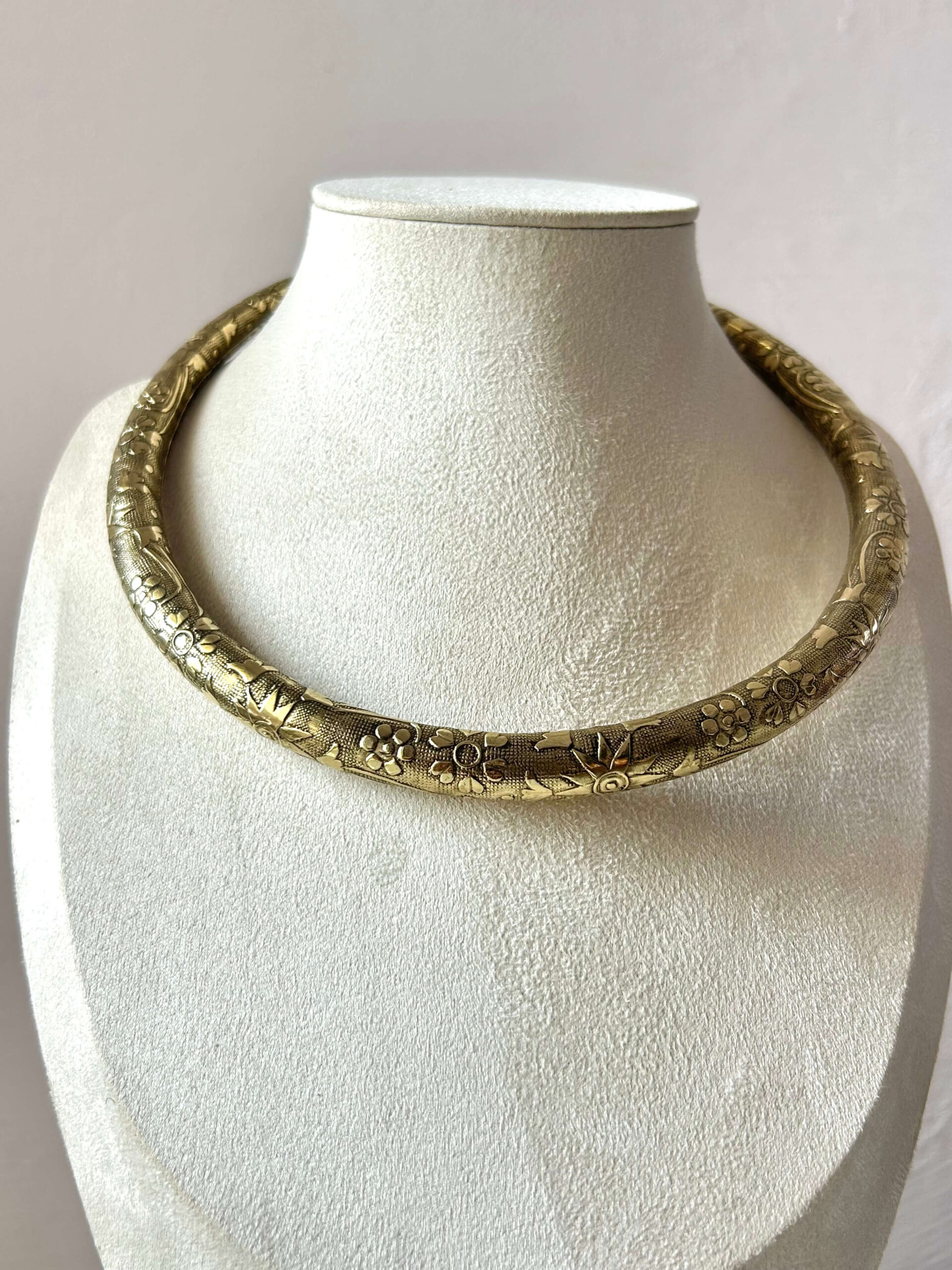Antique Finish Brass Choker - Image 5