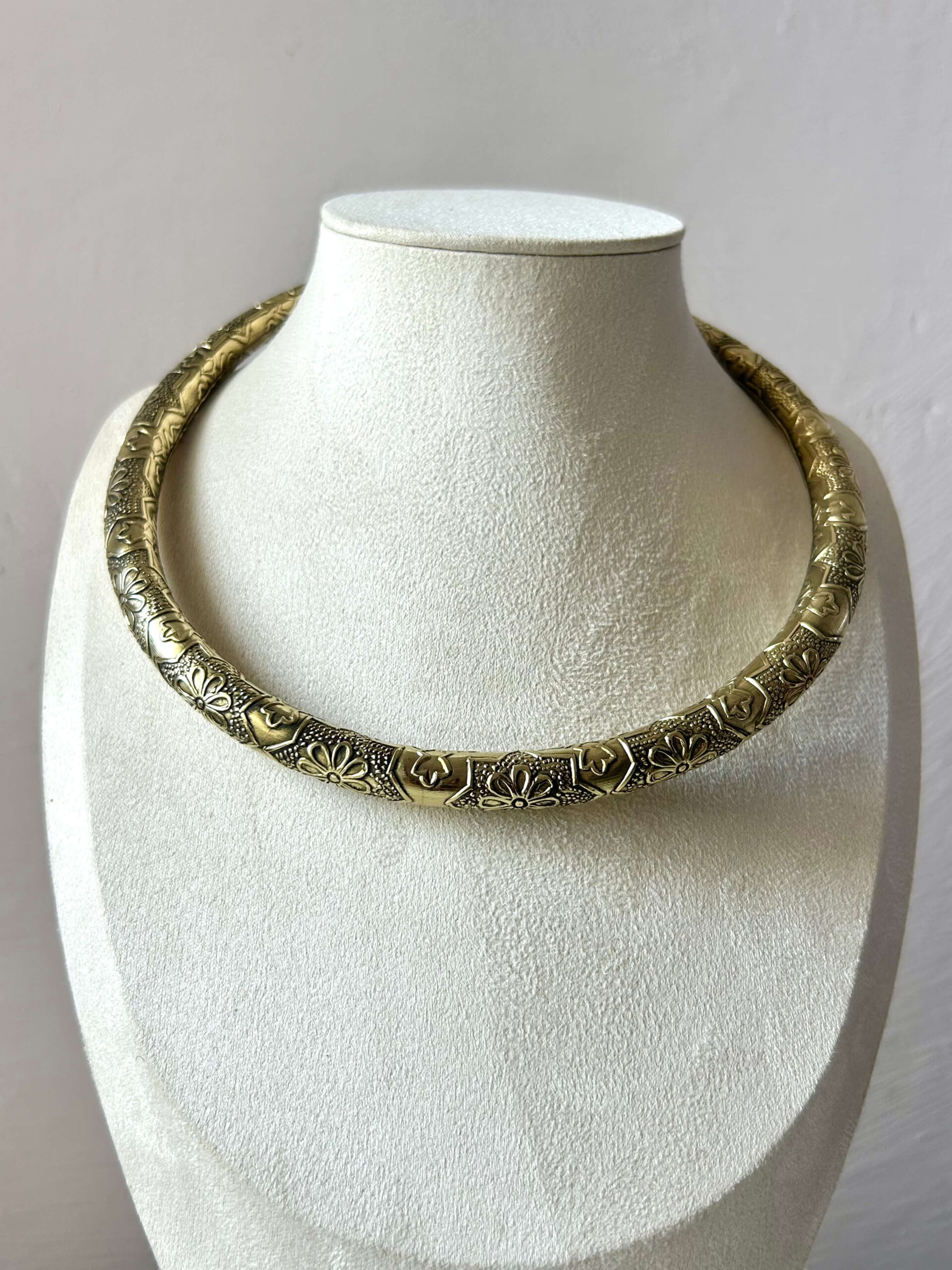 Tribal Finish Brass Choker - Image 6