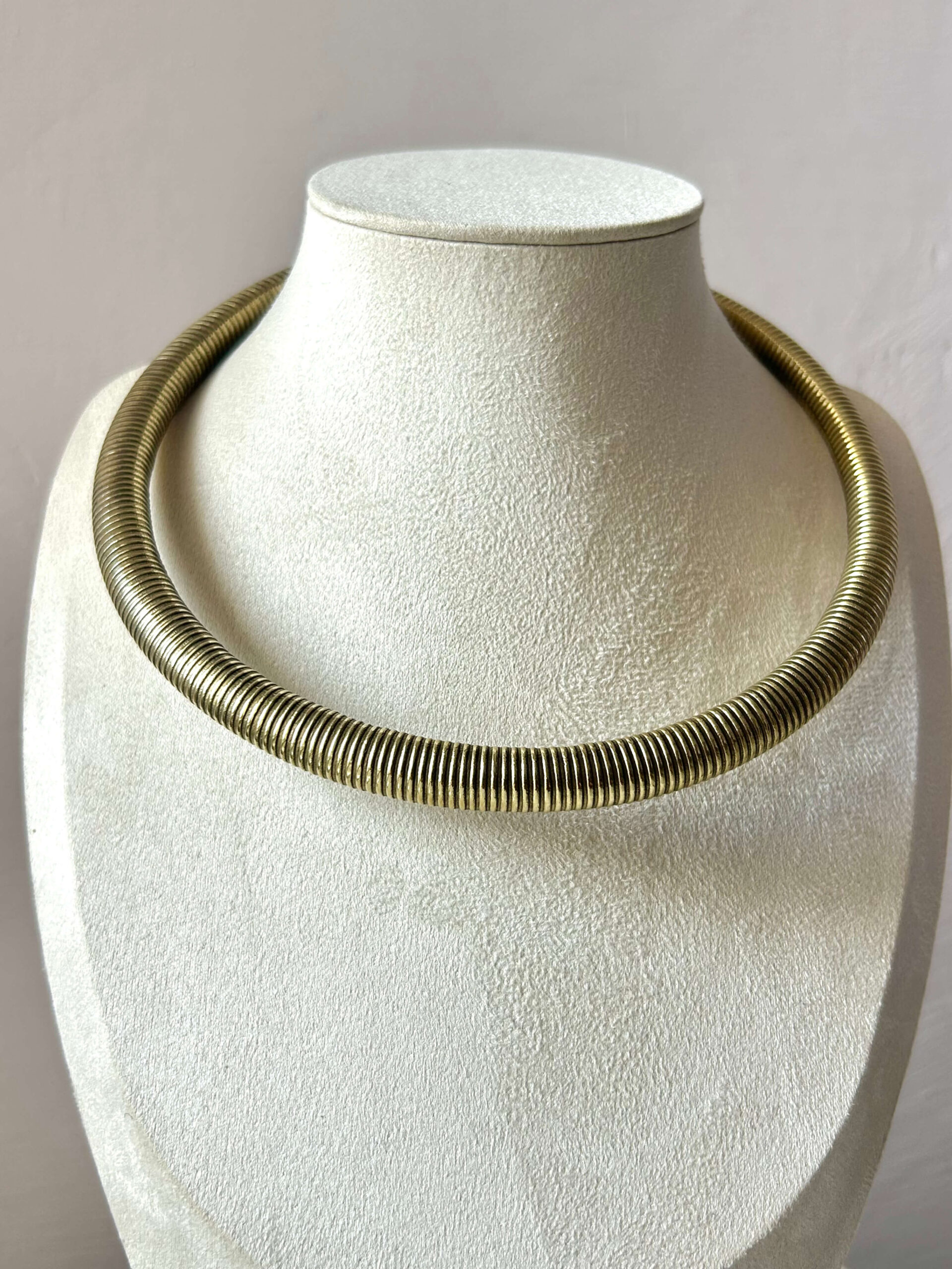 Ribbed Finish Brass Choker - Image 8