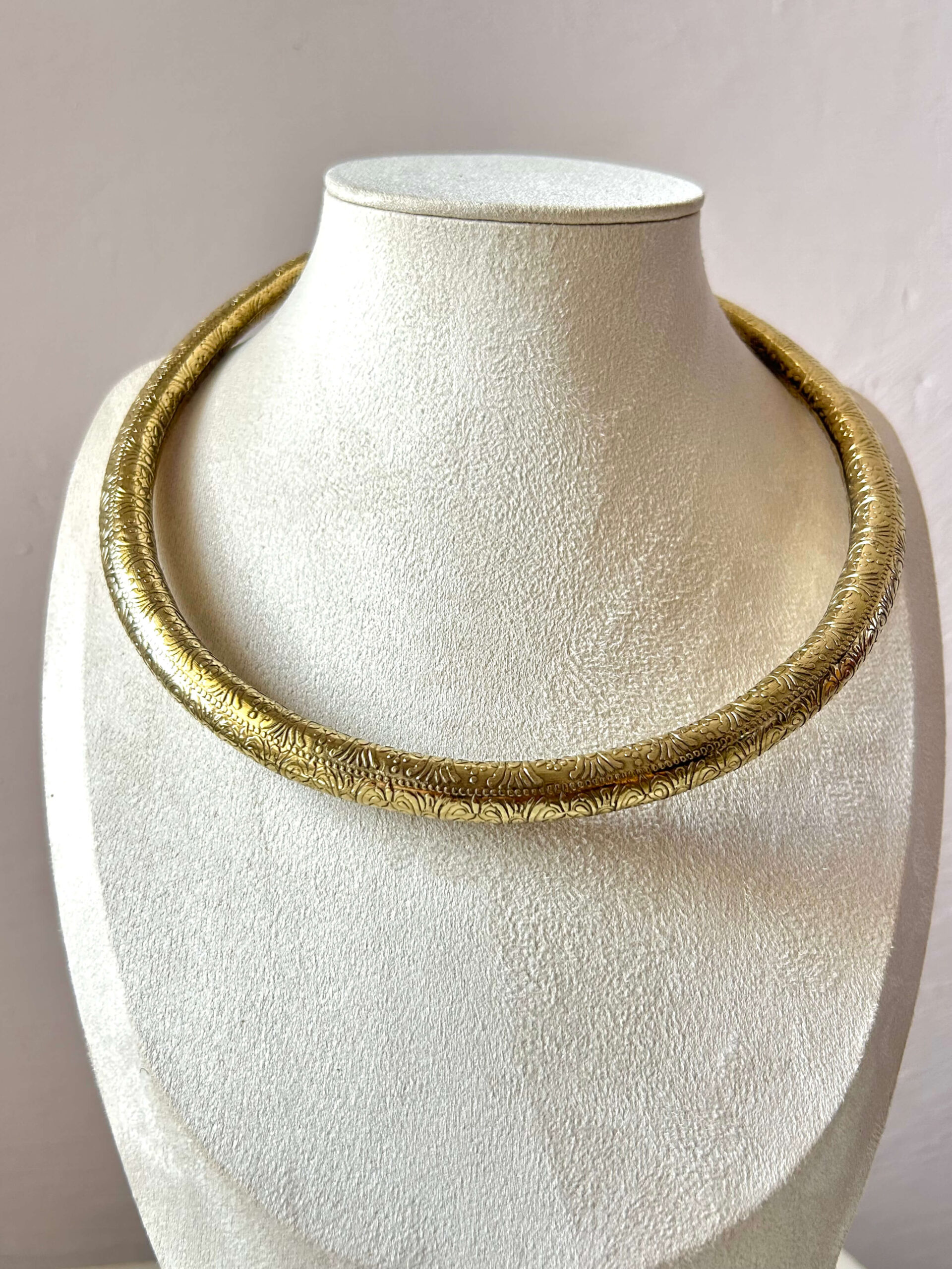 Detailed Embossed Finish Brass Choker - Image 2