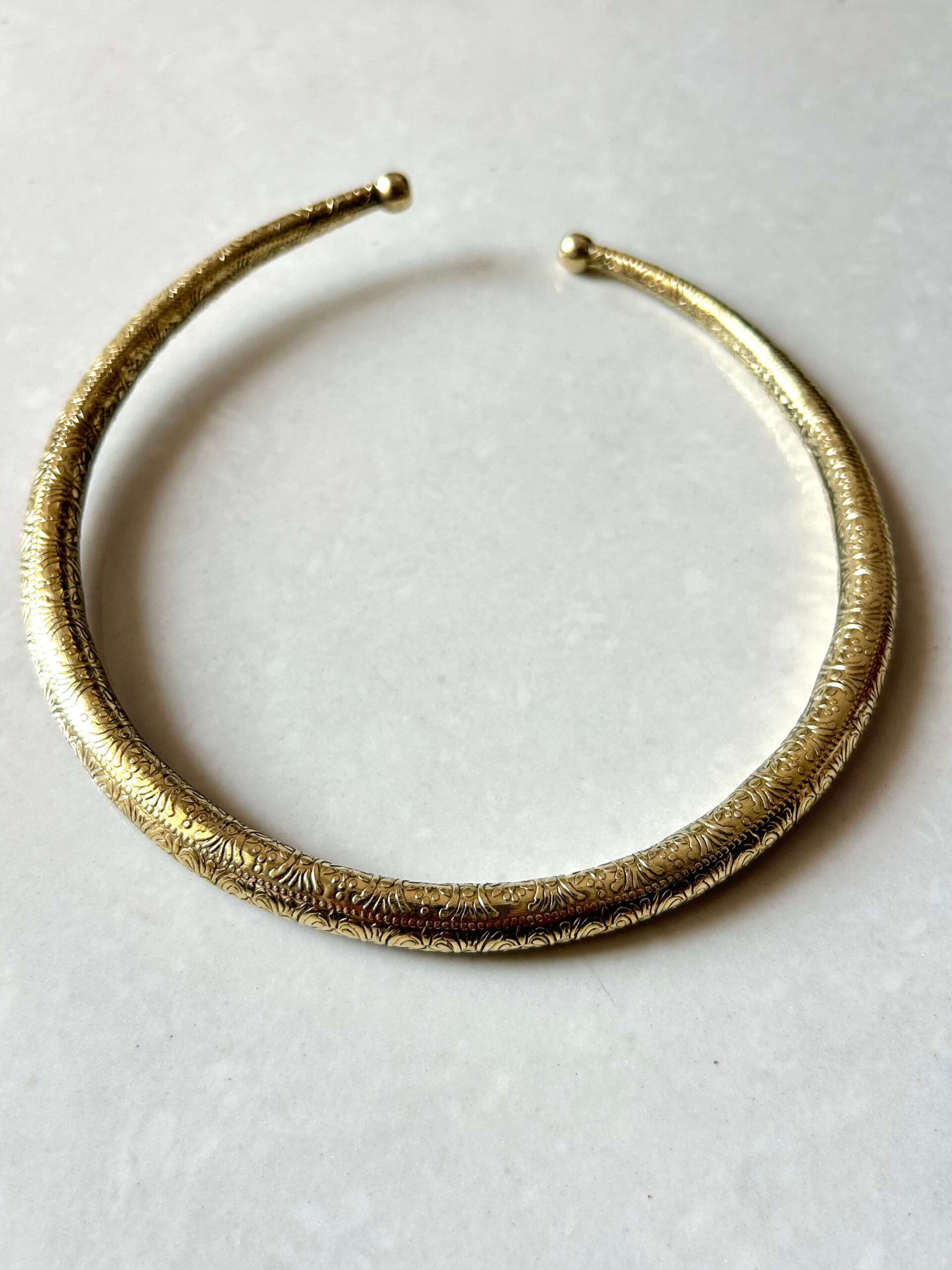Detailed Embossed Finish Brass Choker - Image 3