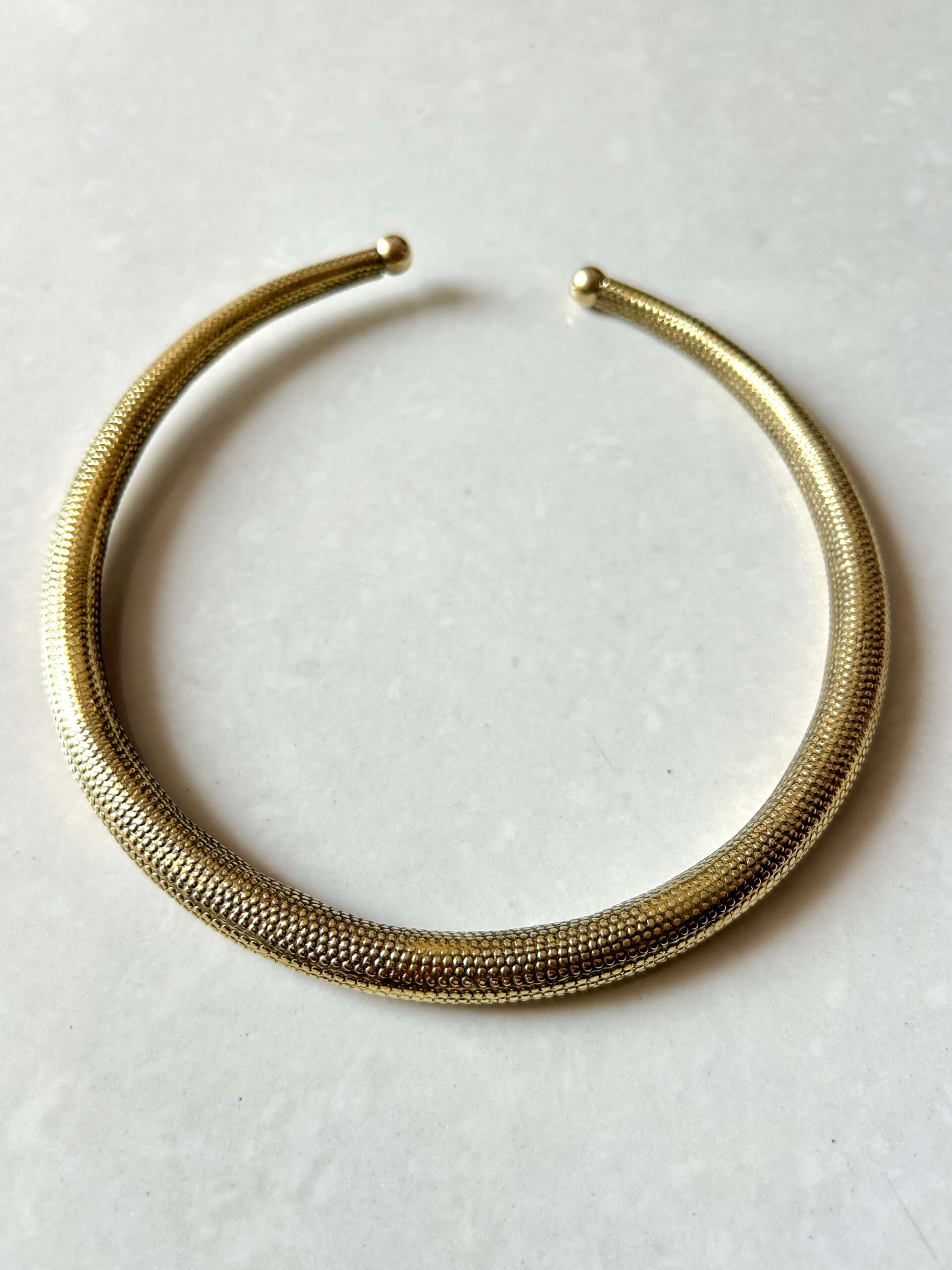 Honeycomb Finish Brass Choker - Image 6