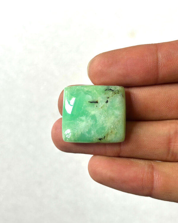 24mm Chrysoprase Gemstone for Jewelry Making