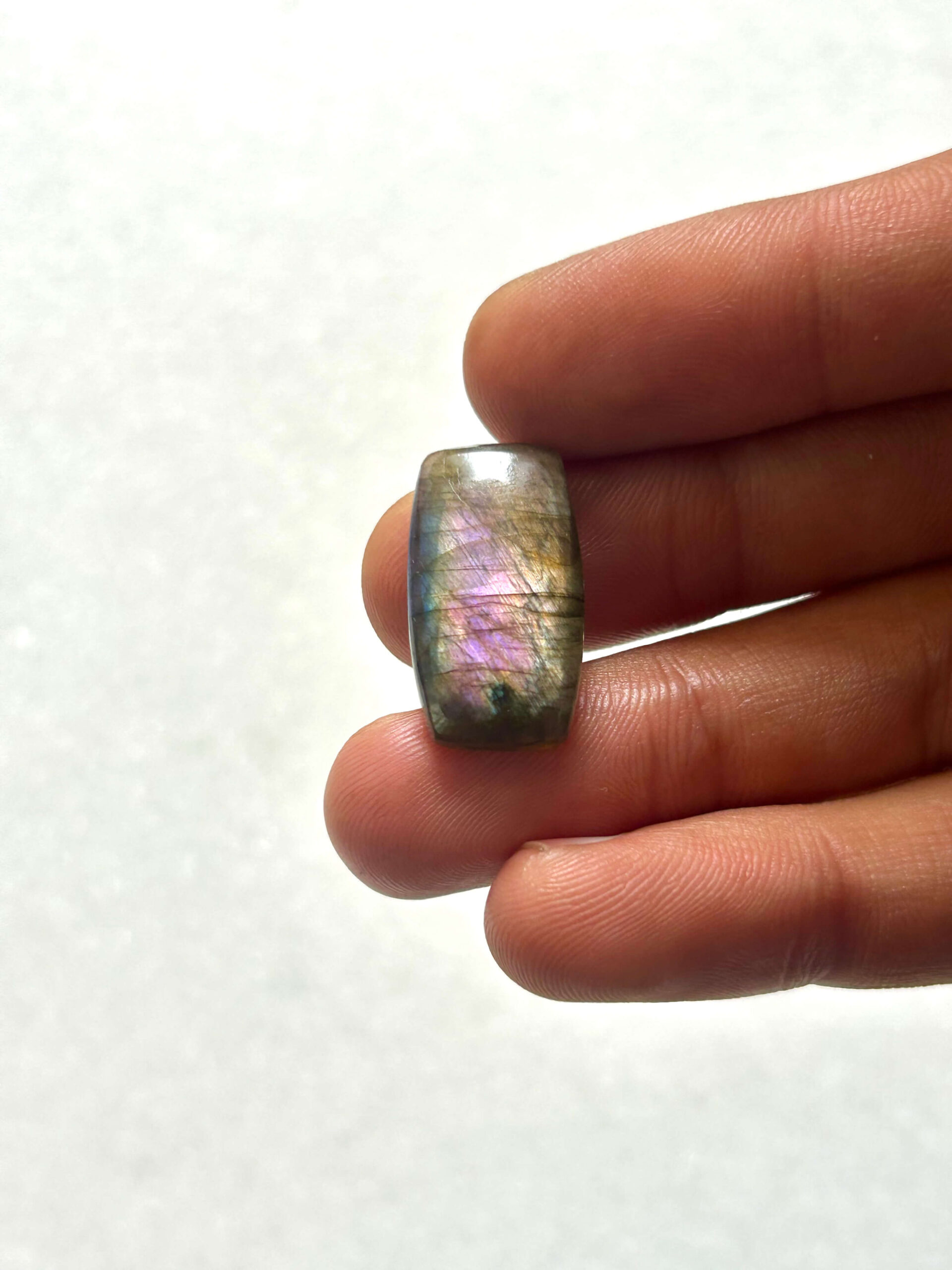 22mm Purple Labradorite Cabochon - Image 2