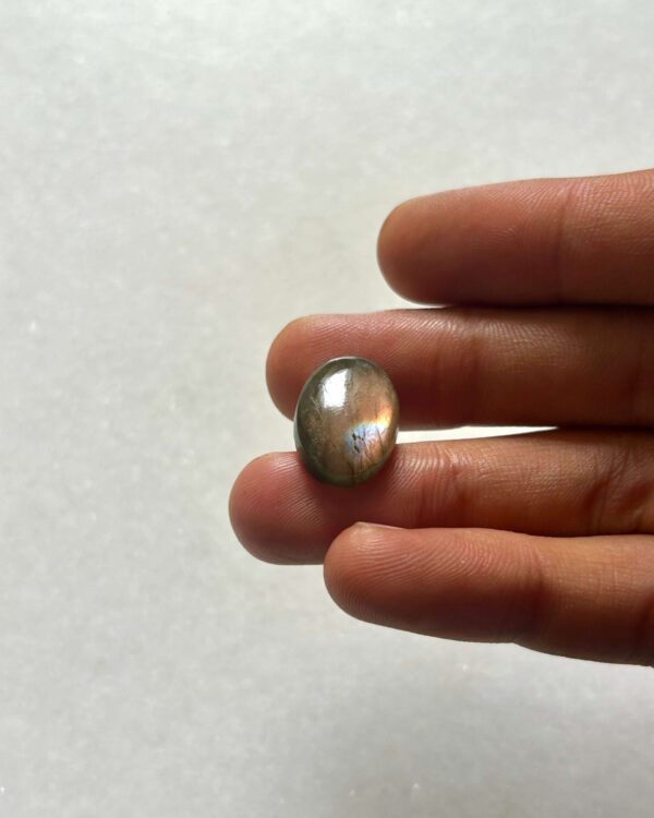18mm Purple Labradorite Cabochon