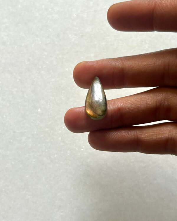 26mm Purple Labradorite Cabochon