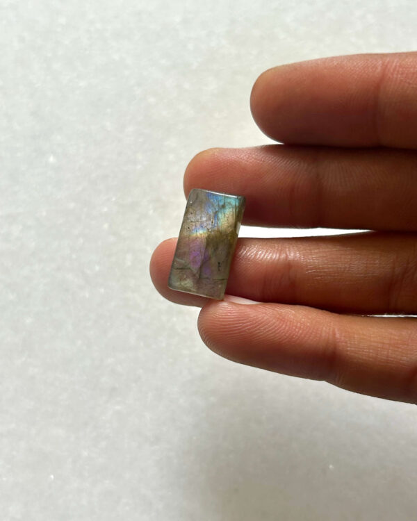 20mm Purple Labradorite Cabochon