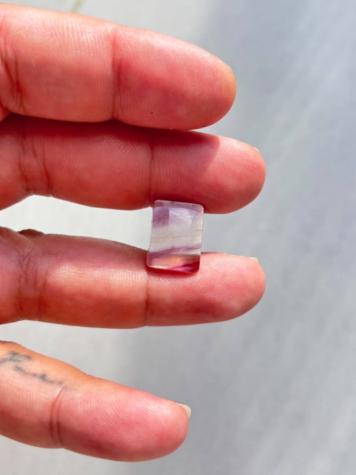 15mm Natural Rainbow Fluorite Stone Cabochon - Image 3