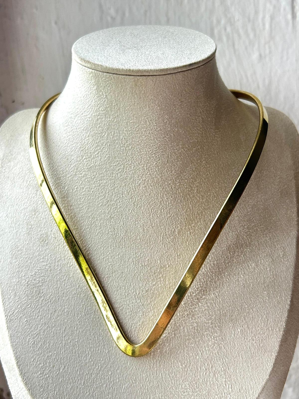 Sculpted V Collar Brass Choker - Image 2