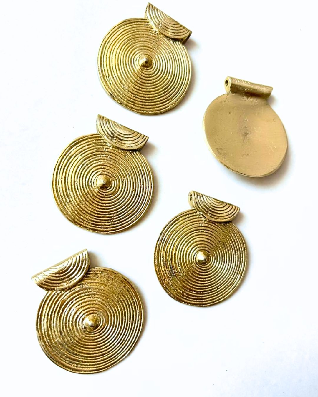 Big Spiral Brass Pendant – 1 Piece