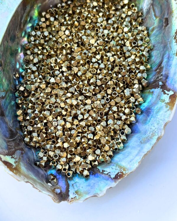 3mm Brass Diamond Cut Beads – 10g