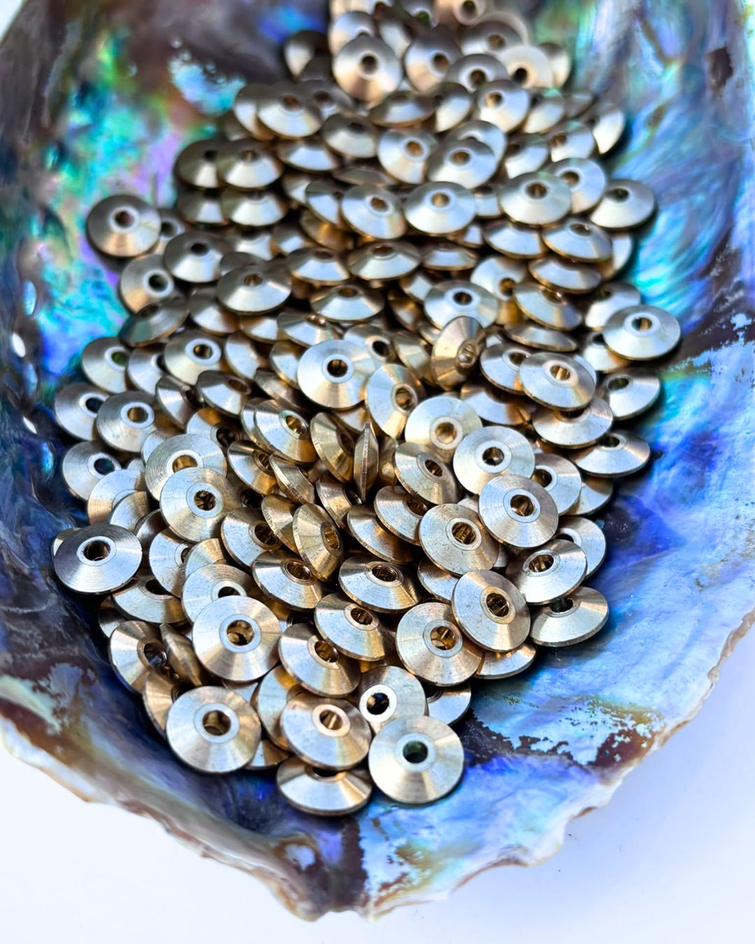 2x9mm Disc Brass Beads – 10g - Image 2