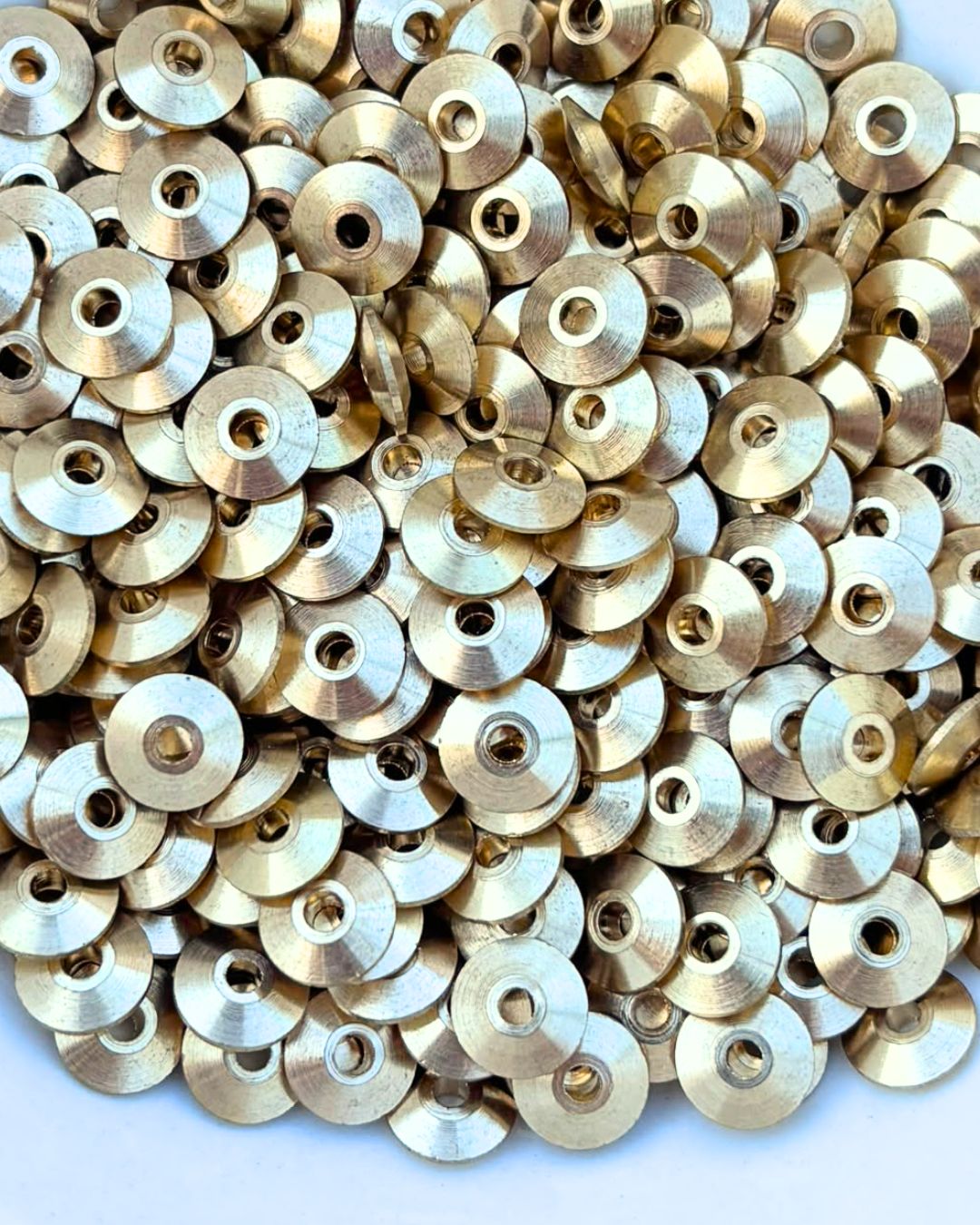2x9mm Disc Brass Beads – 10g - Image 3