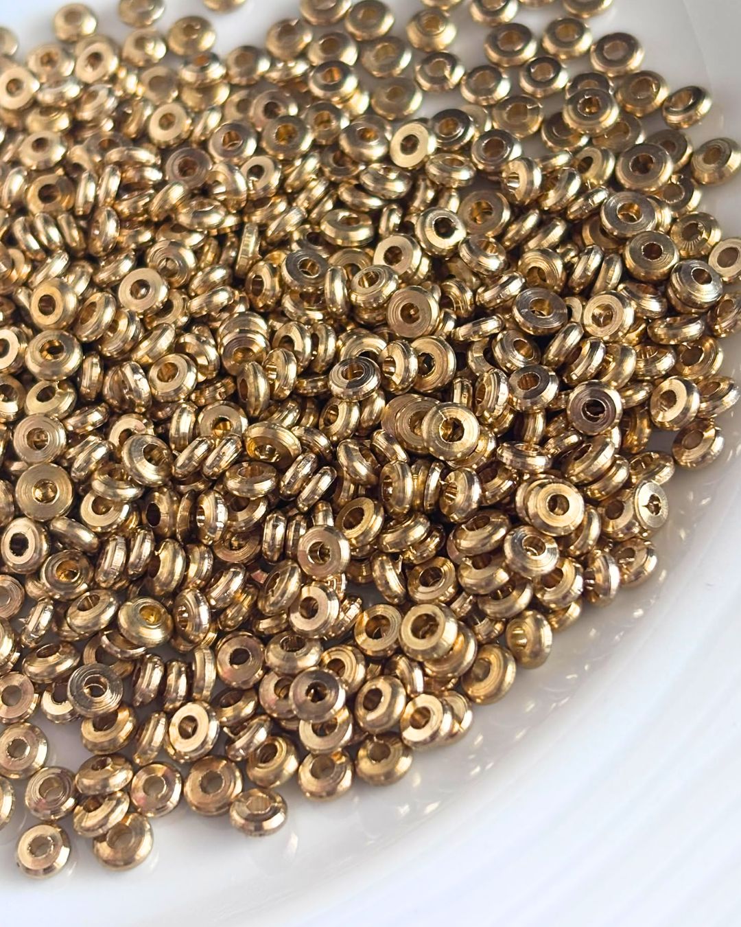 1.5mm Brass tyre Beads – 10g