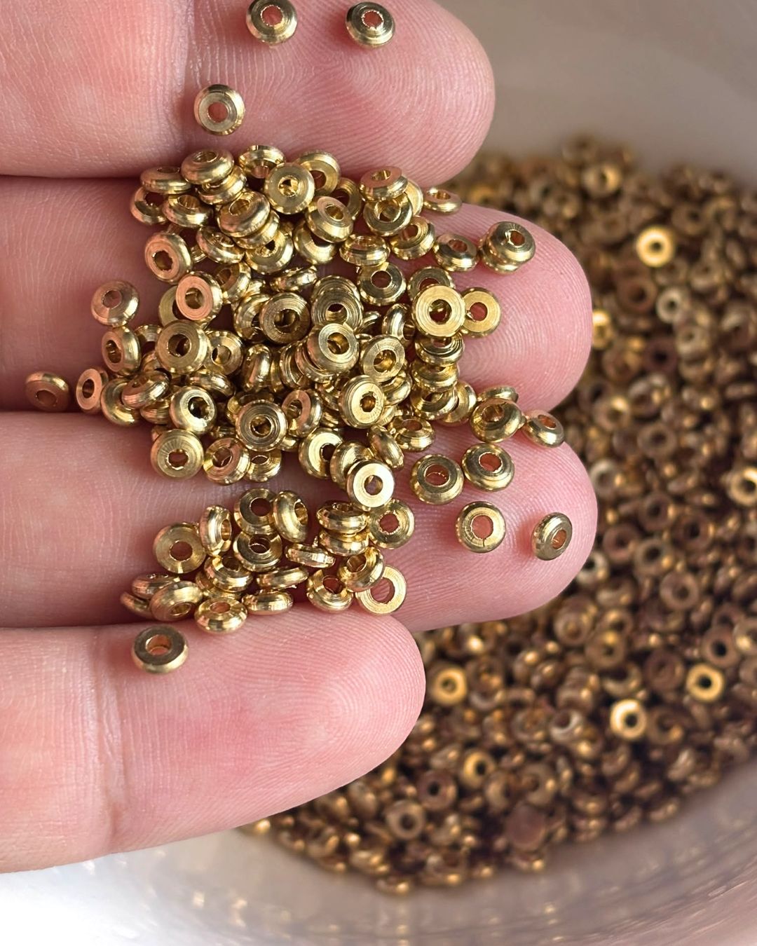1.5mm Brass tyre Beads – 10g - Image 2