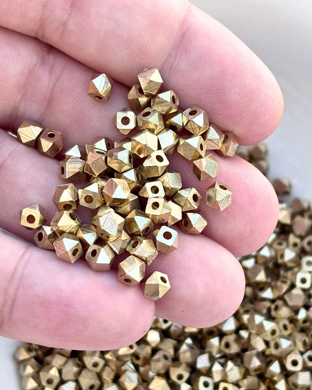 4mm Brass Diamond Cut Beads – 10g - Image 3