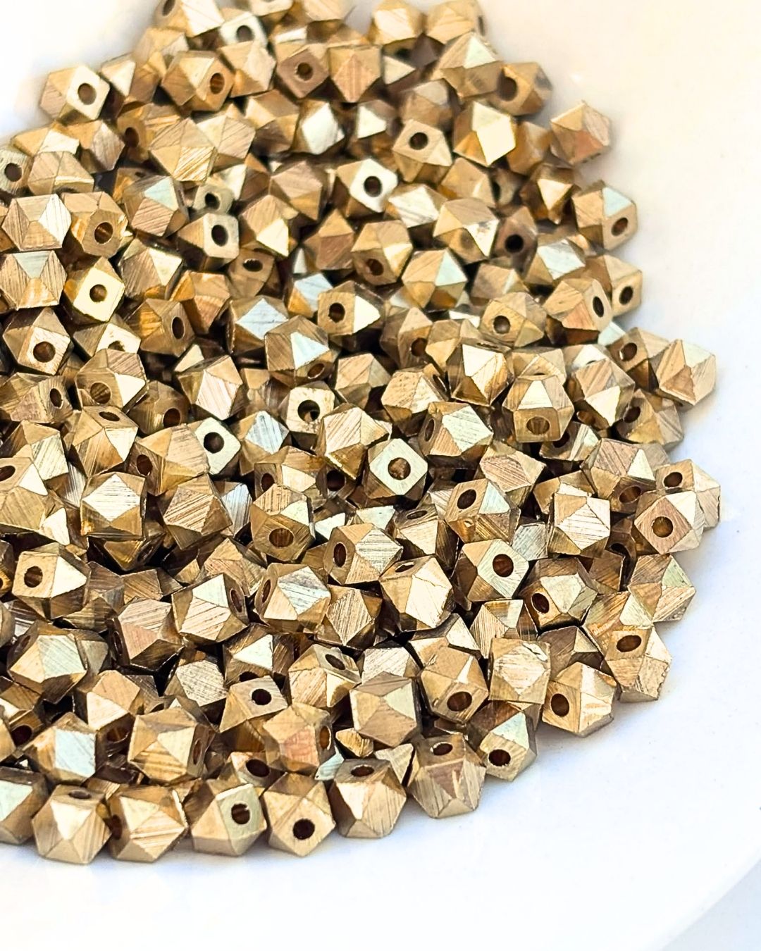 4mm Brass Diamond Cut Beads – 10g