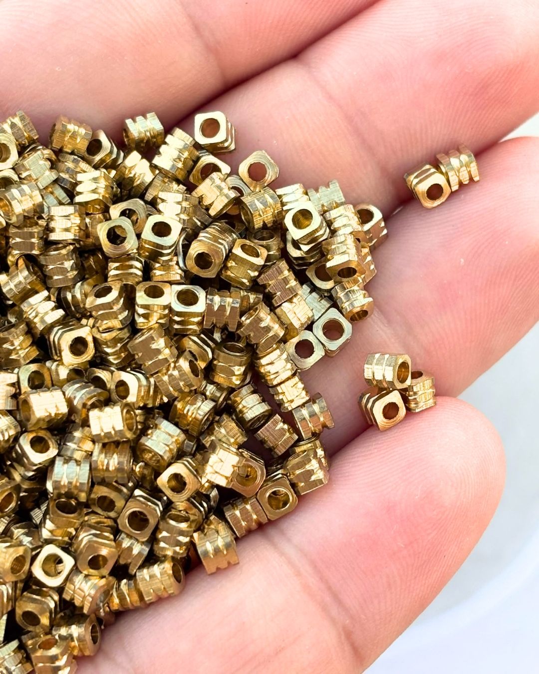 3.5mm Brass Square Ribbed Beads – 10g - Image 3