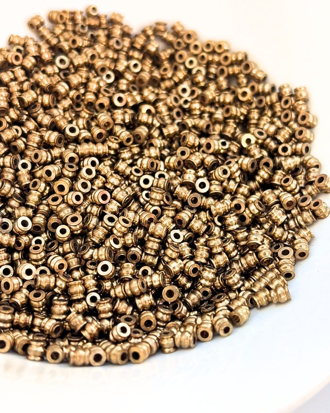 3mm Brass Grooved Barrel Beads – 10g