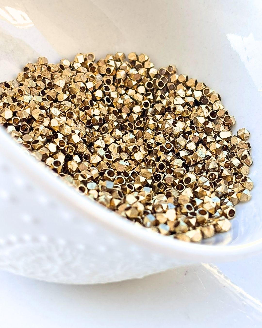 3mm Brass Diamond Cut Beads – 10g - Image 3